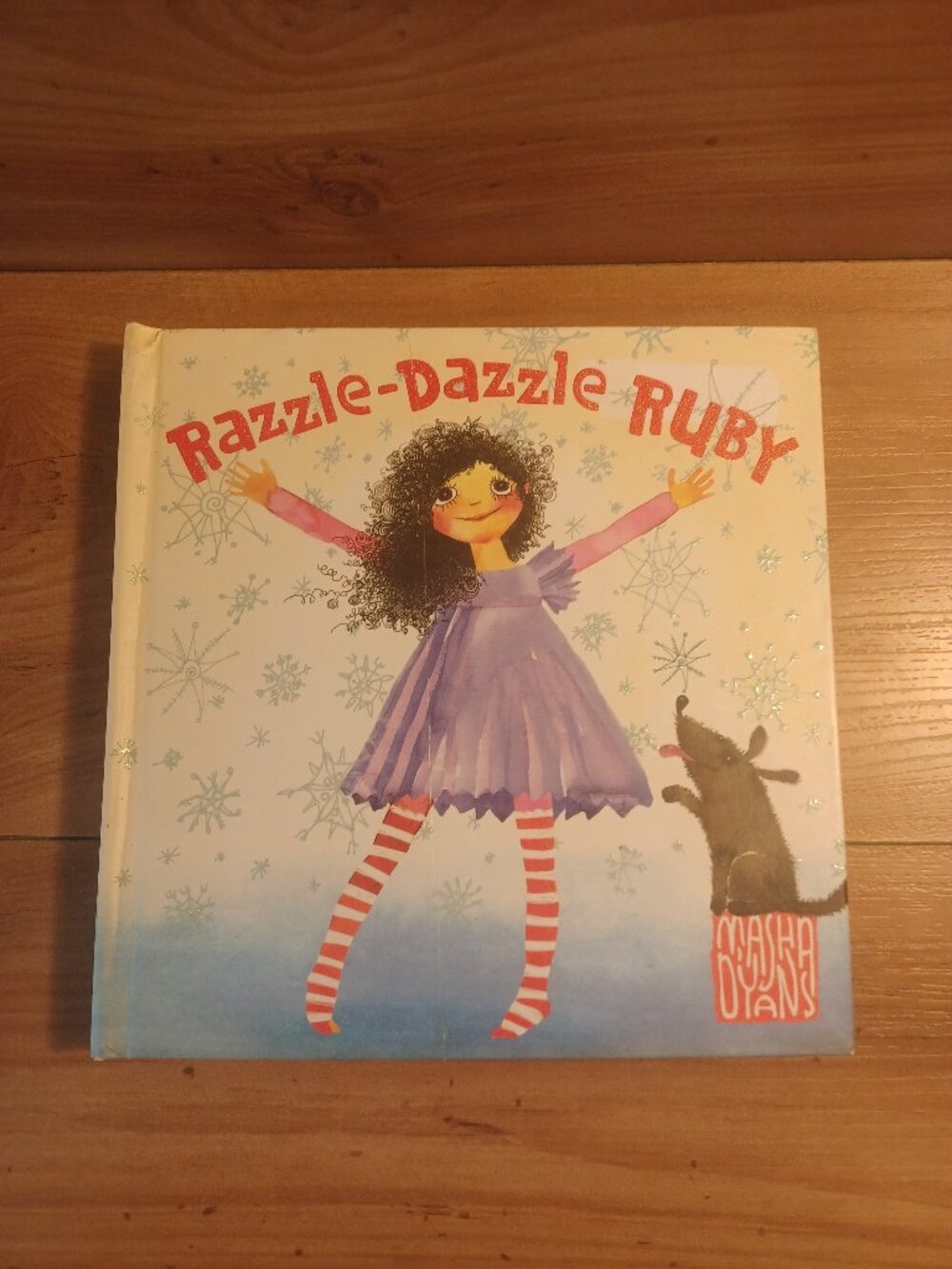 Razzle - Dazzle Ruby By Mash Dyans Book